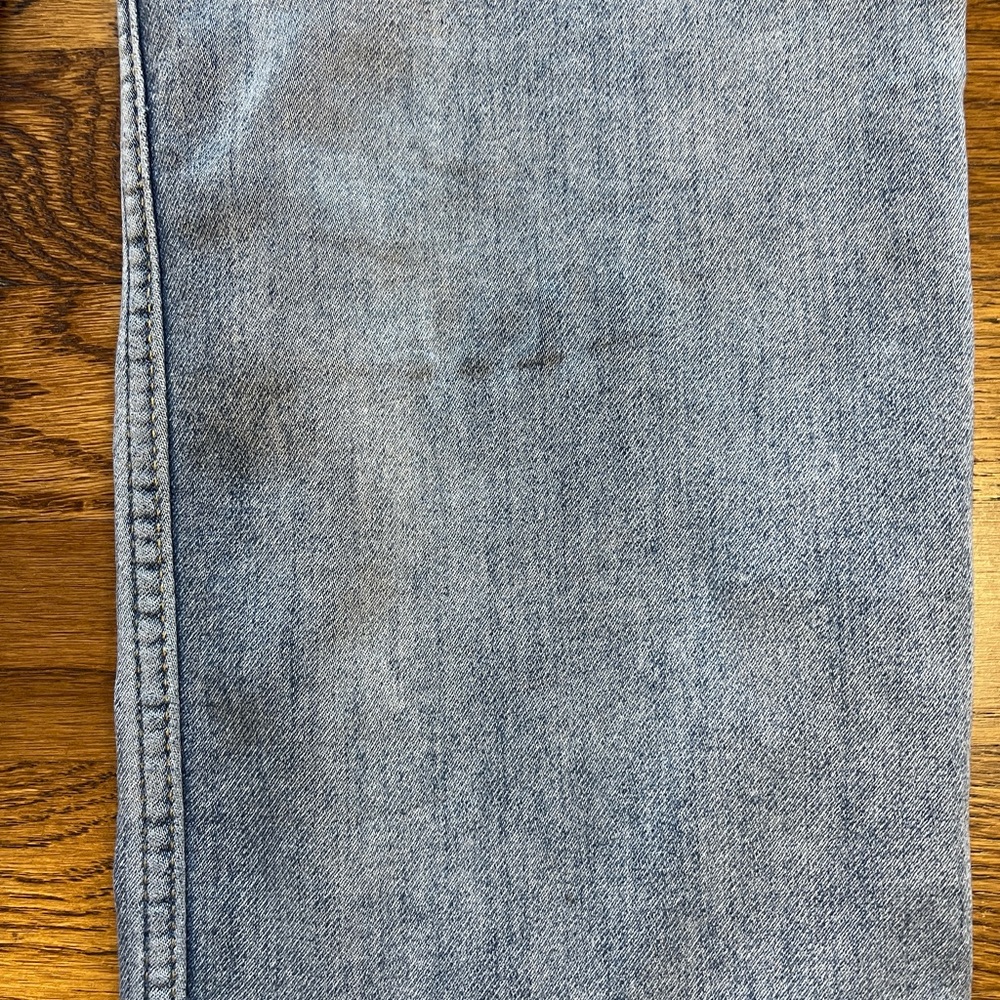 Signature Men’s Levi Strauss & Co. Distressed Denim Faded Light Wash Jeans 34x32 - Picture 14 of 16